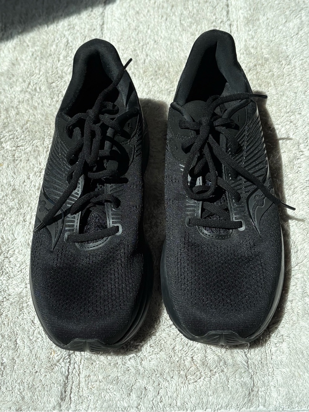 Men’s Saucony Guide 14 Stability Running Shoes Size 11.5- Gently Used